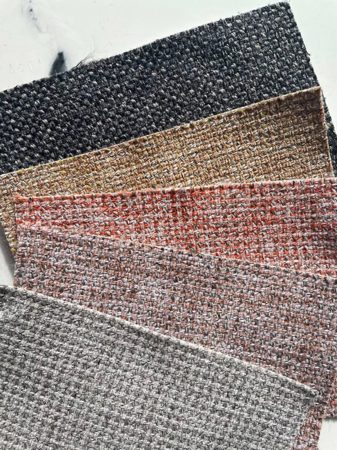 NOYAK SHADOW MULTI-TONAL FLATWEAVE